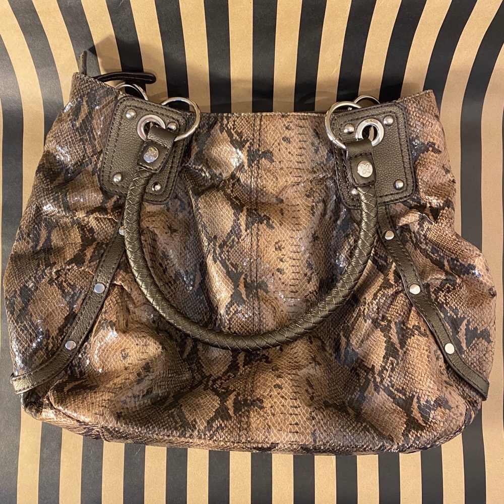 Relic Purse - Picture 6 of 10
